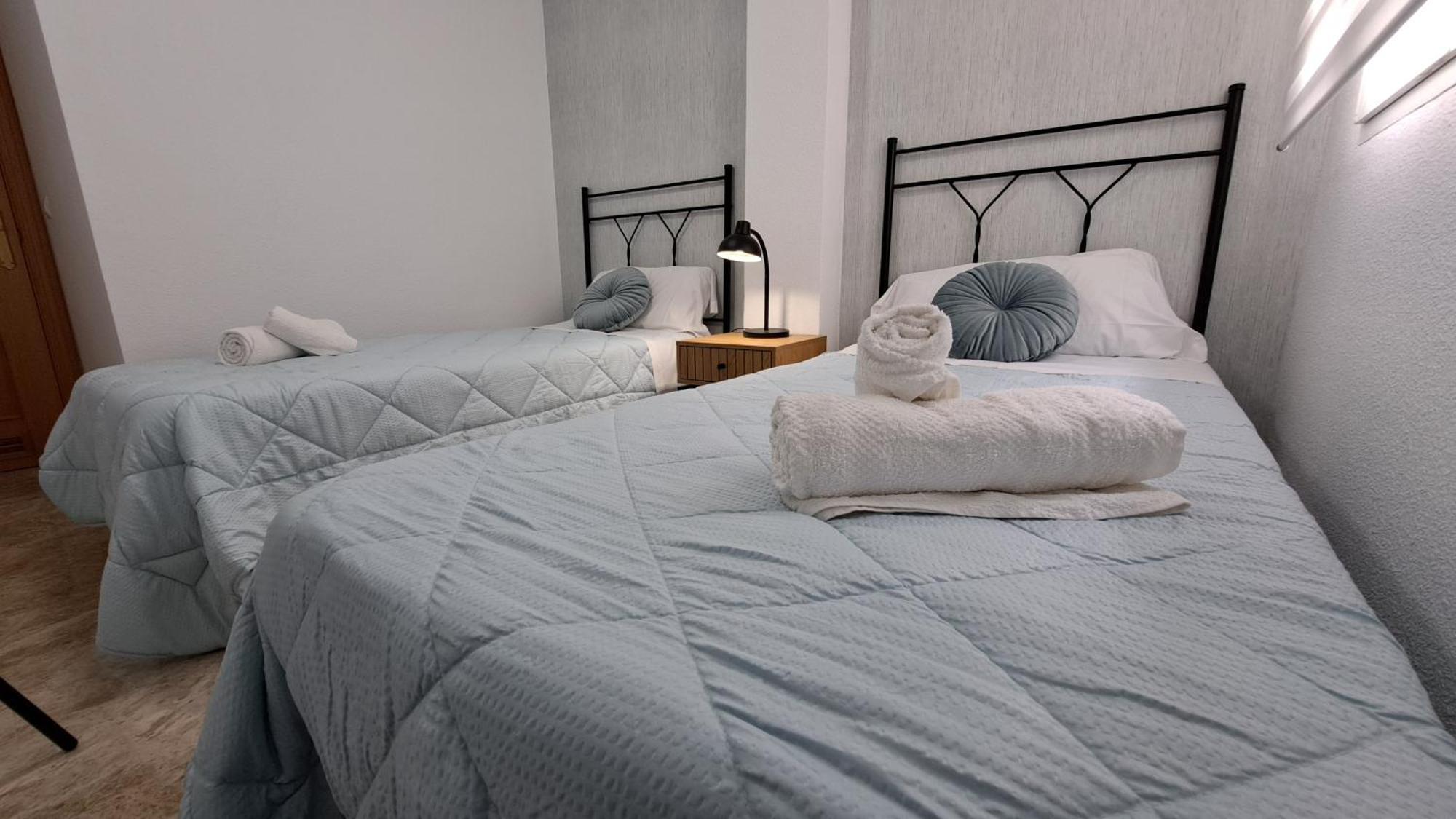 Apartamentos Maria Cristina Con Parking Gratis Córdoba Kültér fotó